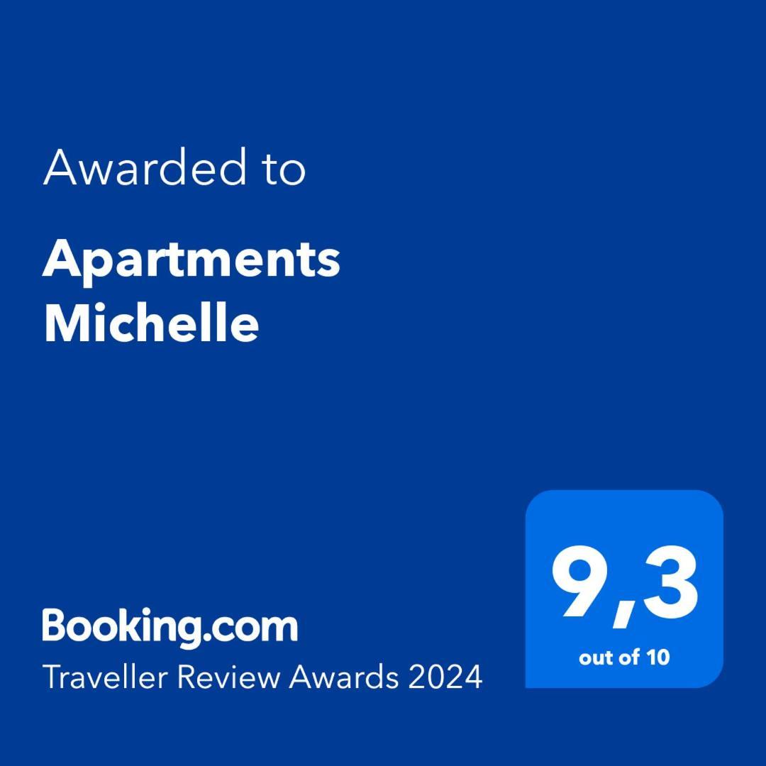 Apartments Michelle Umag Extérieur photo